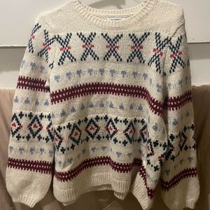 Old Navy Cream Patterned Sweater